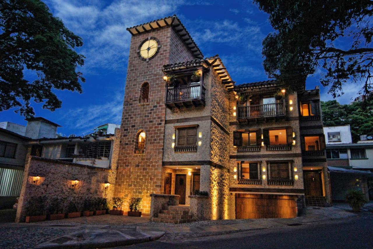 Casa Del Reloj Aparthotel Medellin Exterior photo